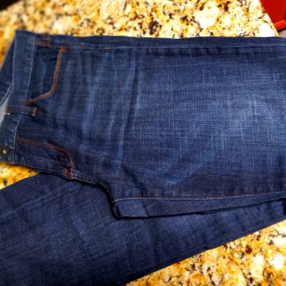Banana Republic lightweight straight indigo Jean size 30. - Picture 1 of 4
